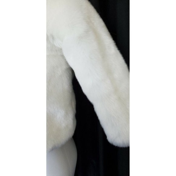 COPY - Wedding Coat White Faux Fur Waist‎ Length Lined With I love You Fabric S… - Picture 5 of 11